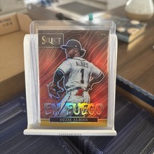 2022 Panini Select en Fuego Ozzie Albies #EF17 Gold /10