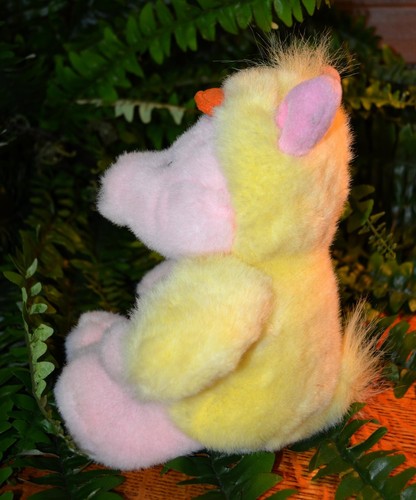 Disney Store SpringTime "Piglet" dressed as a Duckling Stuffed/Plush 9"..EUC!! - Picture 4 of 9