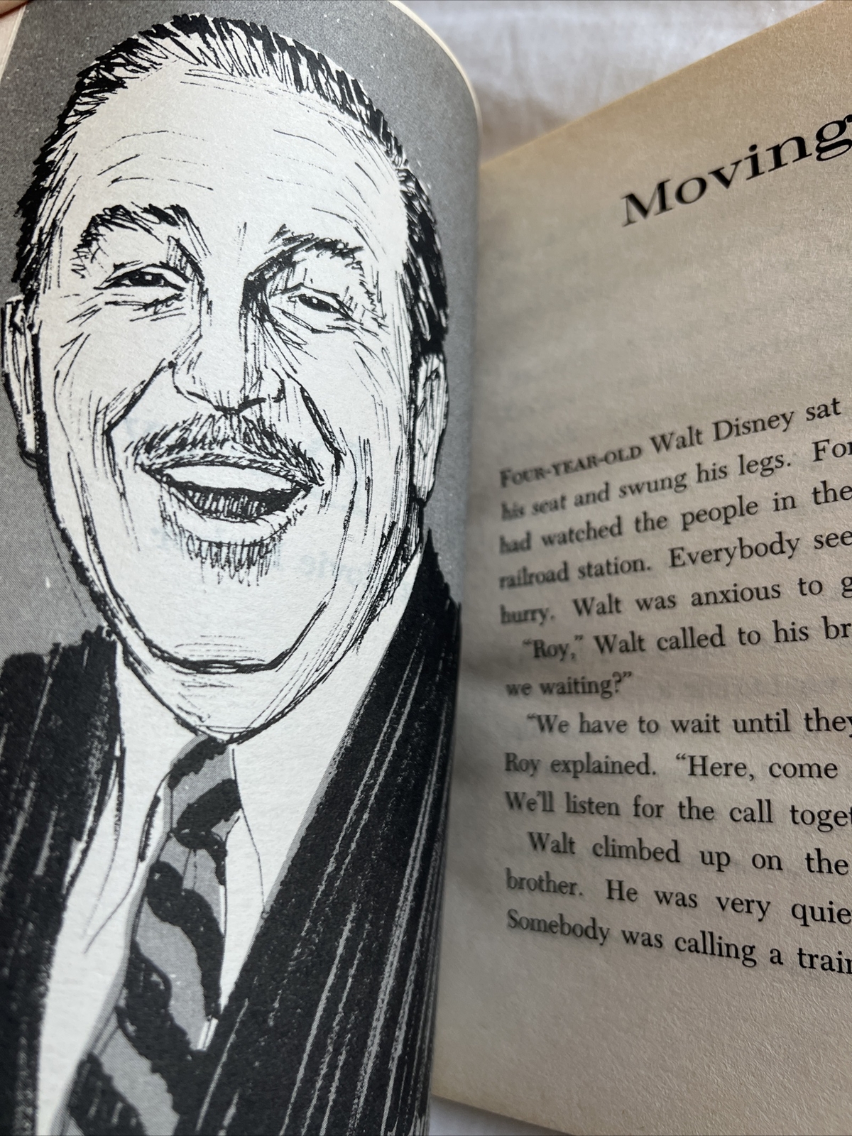 Childhood of Famous Americans Walt Disney Book Movie Maker by Marie Hammontree