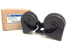 Oem New 2010 - 2016 Ford Super Duty Dual High Low Note Electric Horn Bc3z13832a