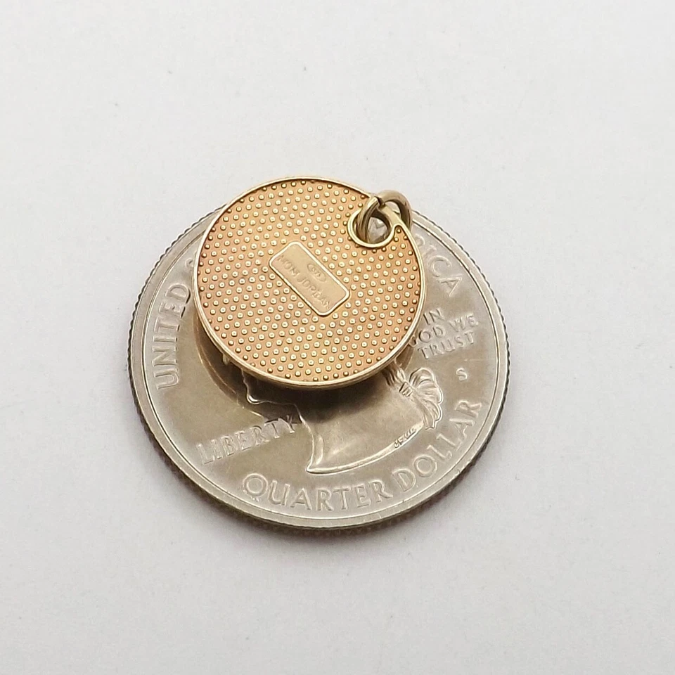 Colgante con dije de disco inicial letra piedra transparente plata esterlina vermeil oro 18k M Foto 2 de 4