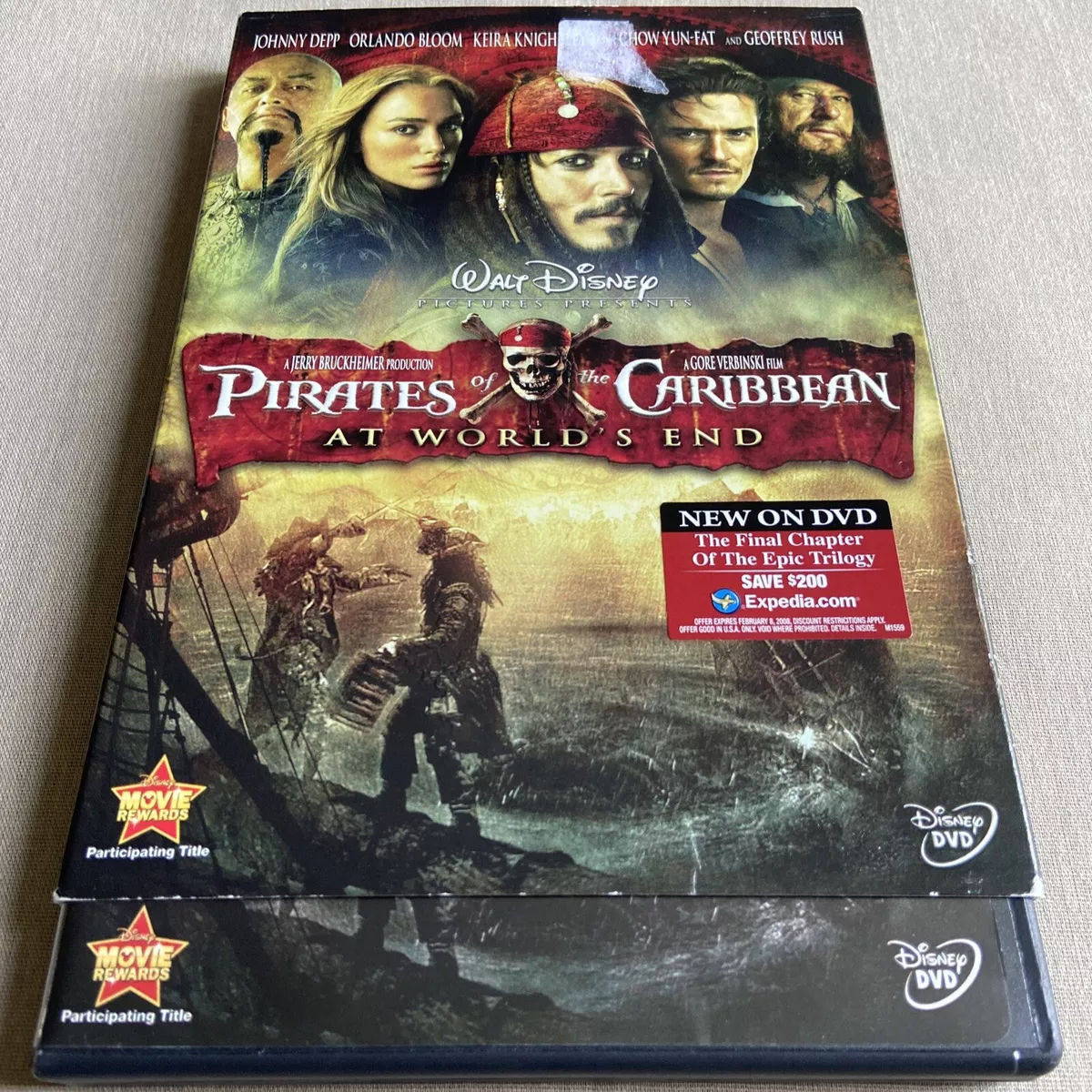  Pirates of the Caribbean: At World's End [Blu-ray] : Johnny  Depp, Orlando Bloom, Keira Knightley, Stellan Skarsgard, Bill Nighy, Chow  Yun-Fat, Geoffrey Rush, Jack Davenport, Kevin R. McNally, Jonathan Pryce,  Gore