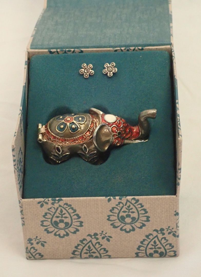 New Lucky Brand Embellished Enamel Elephant Trinket Box New Lucky Brand Embellished Enamel Elephant Trinket Box