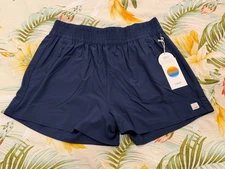 New Vuori Dash Short 2.0 Blue Coast Women's Large L $64 MSRP