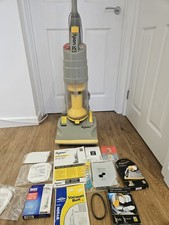 Dyson Dc01 Original Vacuum Cleaner Bagless Excellent condition