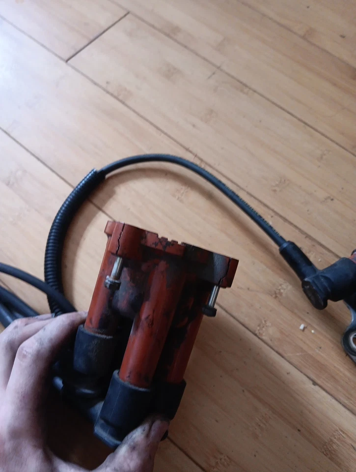 🌸🇯🇵Volvo 850 ПОДЛИННАЯ катушка зажигания в сборе для 20 клапанов 5 цилиндров 1995 - Изображение 3 из 3