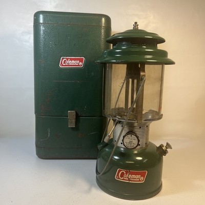 VINTAGE October 1972 COLEMAN LANTERN Metal Storage Case Mdl 220F USA RARE Pyrex