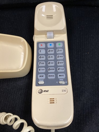 AT&T 230 Slim Line Corded Cream Colored Telephone Push button Phone - Picture 4 of 11