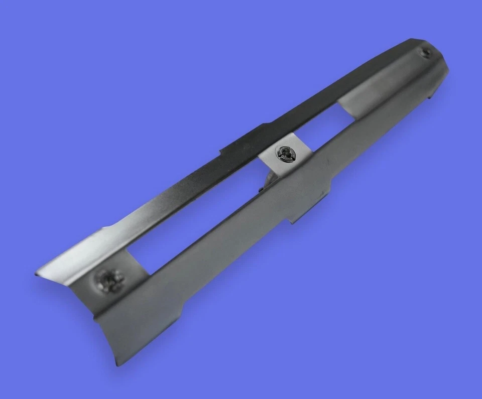 Chevrolet 1957 retenedor de moldura de aleta superior panel 150 y 210 cuarto panel nuevo Foto 4 de 4