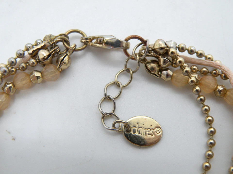 Brazalete Claire's "I Love You" & "Lucky" Charm Multi Hilo Cuentas Oro y Plata Foto 4 de 4