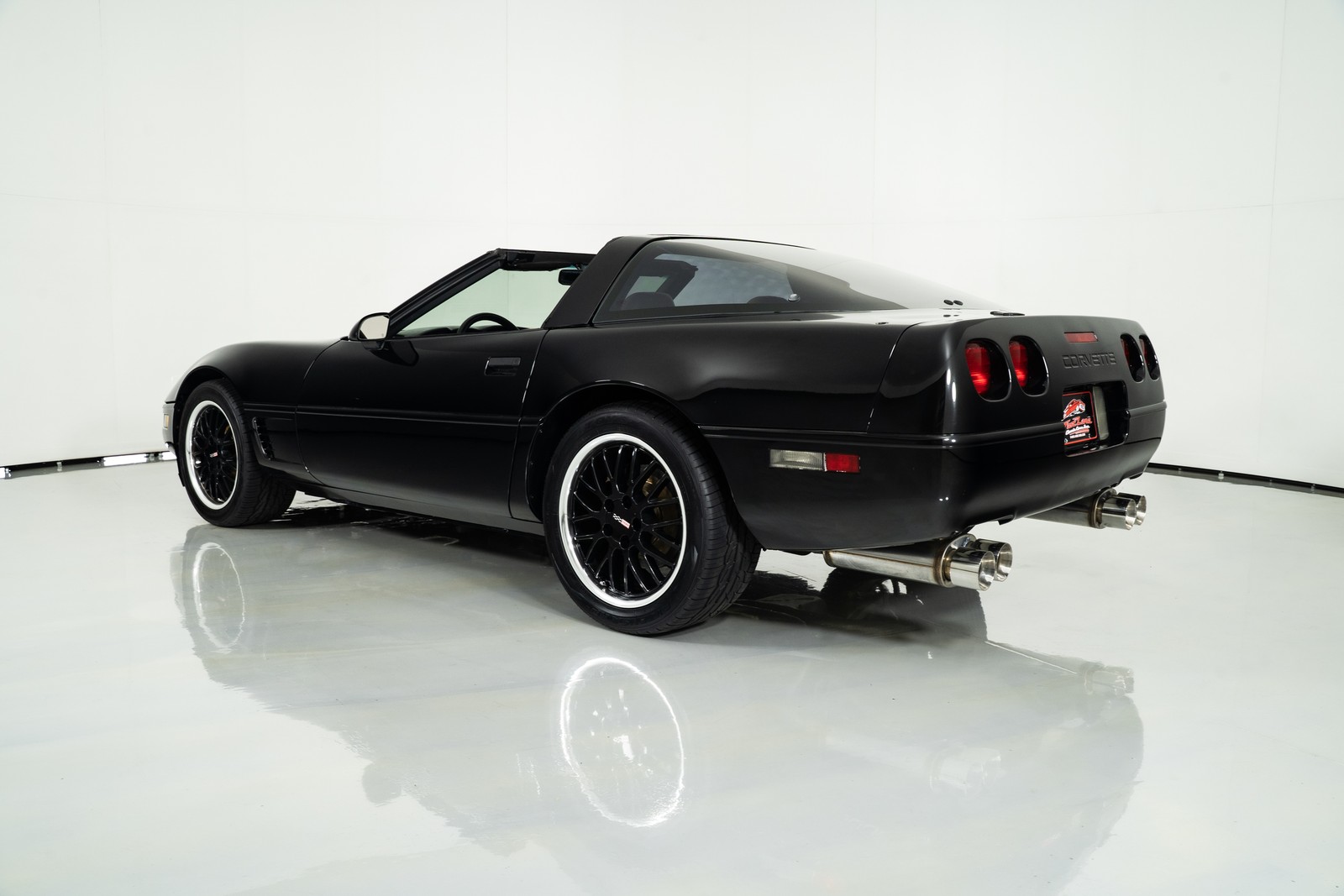 1996 Black Chevrolet Corvette   | C4 Corvette Photo 4