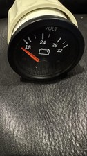 Vdo Voltmeter Voltage Gauge 18-32 Volts 24v