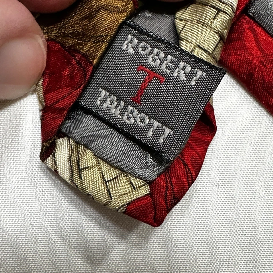 Vintage Robert Talbott Neck Tie 4"x57” Silk Santa Christmas Holiday Made In USA - Image 4 of 4