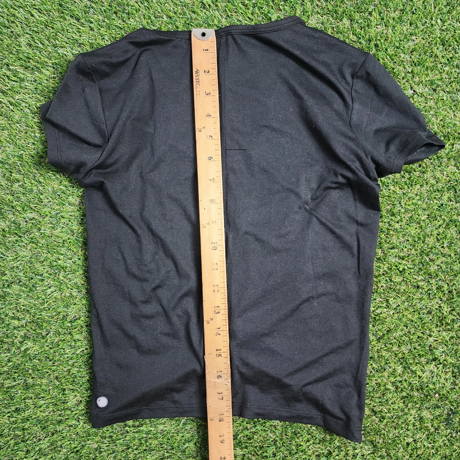 yogalicious cropped twist front athletic athleisure wear shirt