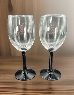 2 Luminarc Black Stem Wine Glasses Stem Is Octagon Shaped Elegant Party Vintage