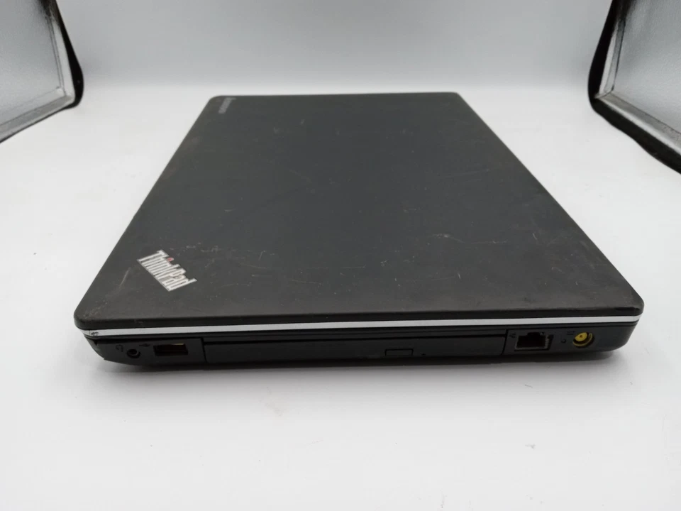 Lenovo ThinkPad Edge E530 15" Laptop Intel i3 2nd Gen - CASE DAMAGE - READ -RR - Image 4 of 4