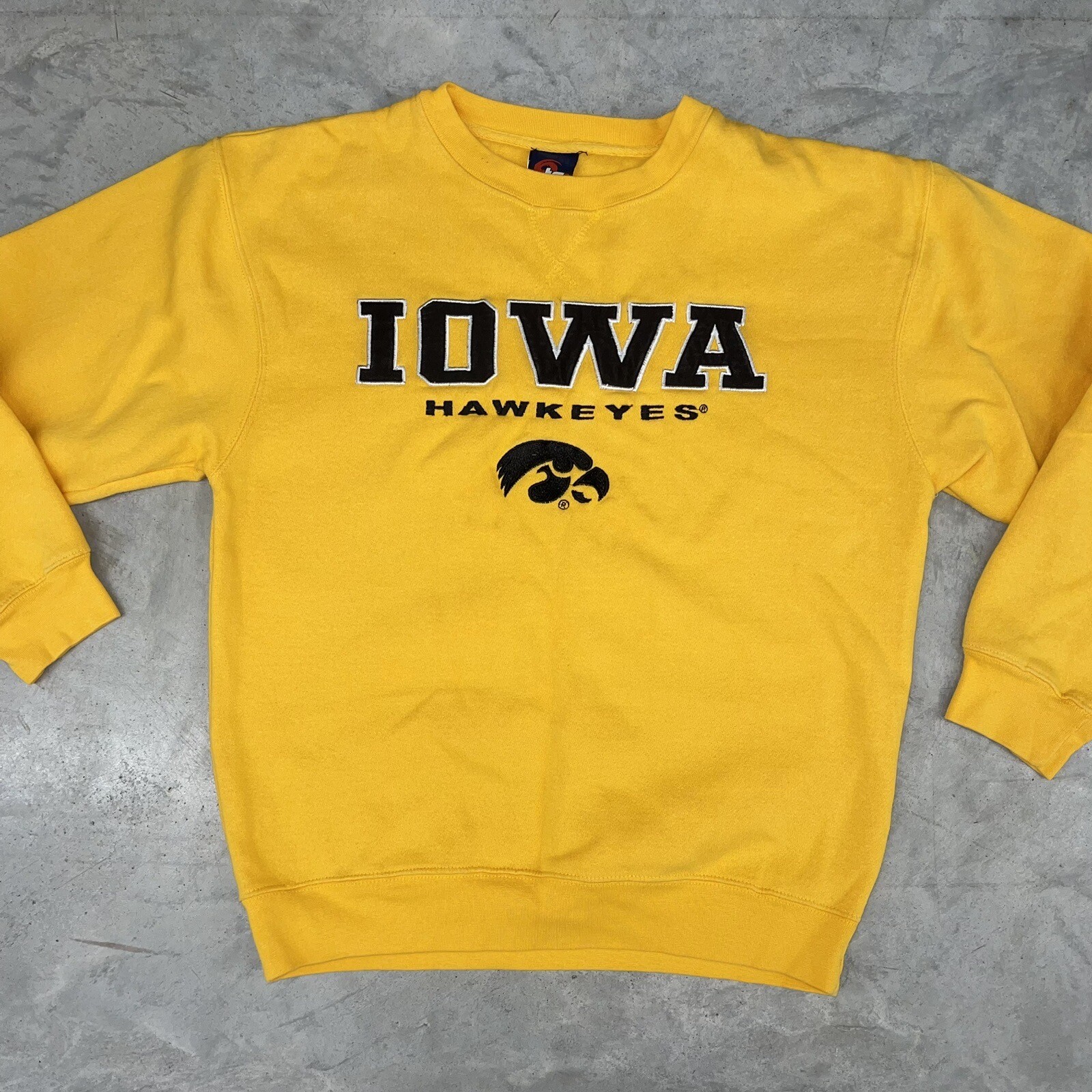 Iowa Hawkeyes M Vintage Yellow TSI Sportswear Caitlin Clark