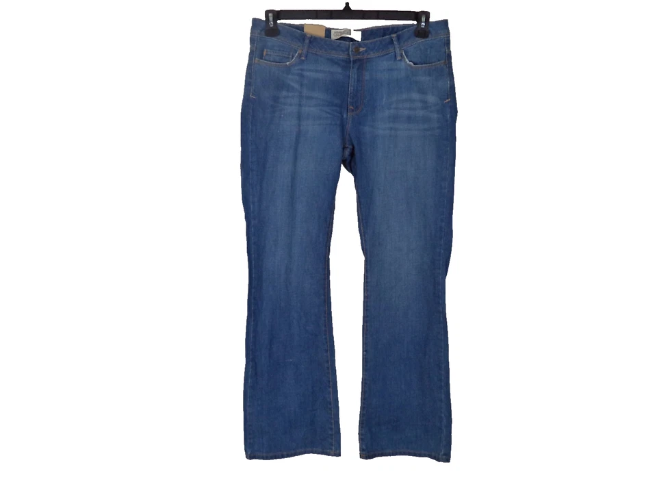 Women's Route 66 True Fit Flare Jeans. Size 15/16 Average. 99% Cotton/ 1% Spande - Image 2 of 4