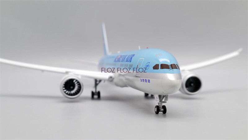 JC Wings Korean Air for Boeing 787-9 HL8082 Flaps down 1:200 plane