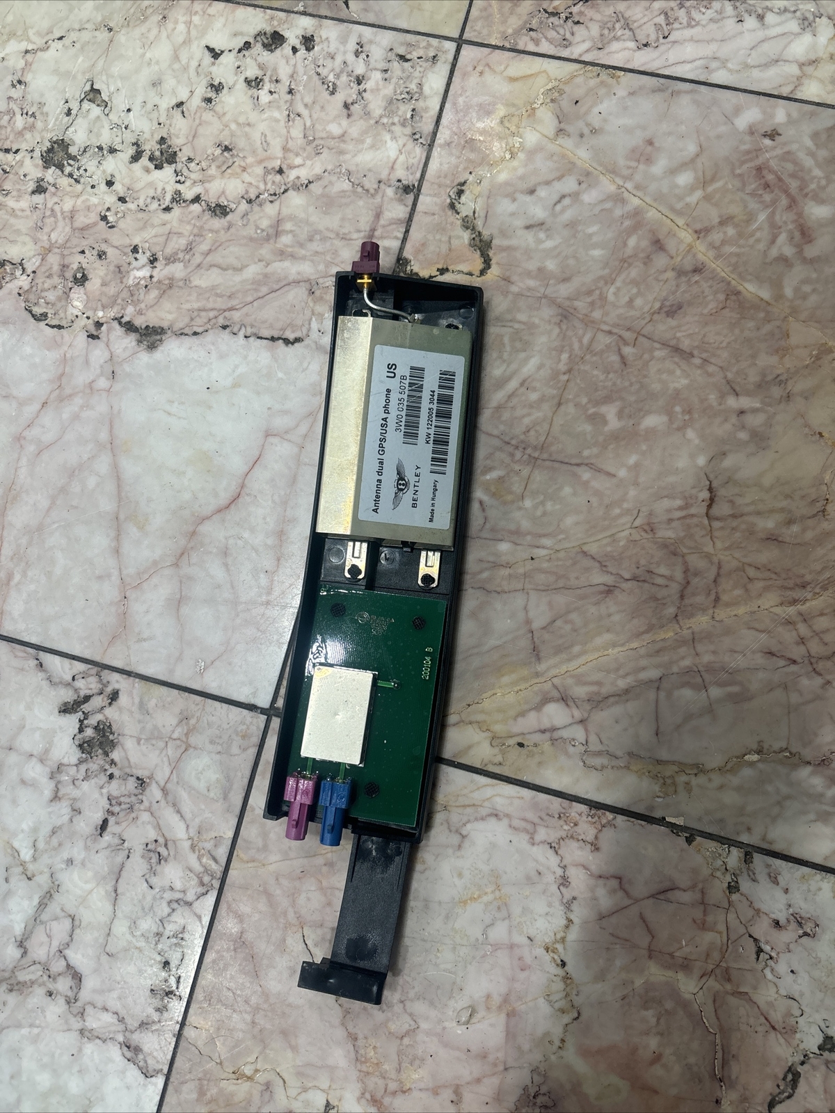 Bentley Continental Flying Track Antenna Dual Antenna GPS Navigation 3W0035507C