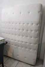 Mattress Queen Size SEALY POSTUREPEDIC. Good Used Condition.