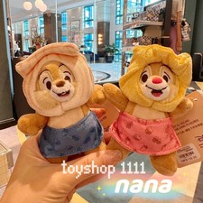 Hong Kong Disney 2026 Chip  dale Plush doll Magnetic hand Disneyland new
