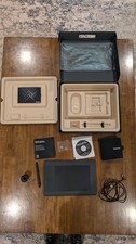 Wacom Intuos5 Touch Small Pen Tablet (PTH450)...