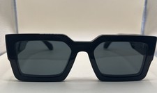 Louis Vuitton Z1579W Sunglasses. 155mm Temple Length. 50mm Lens Height.