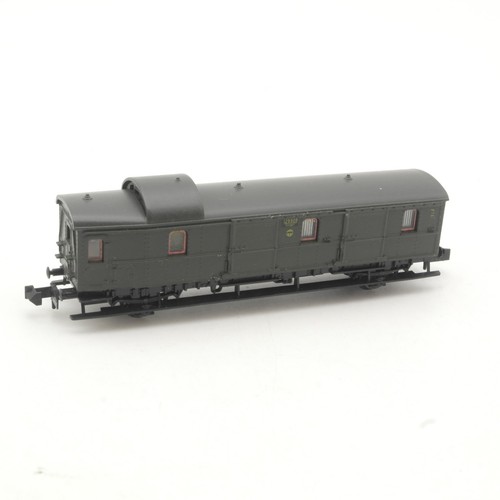 Minitrix N Gepäckwagen 129909 der DR RR7193 o. | Condition: Gebraucht