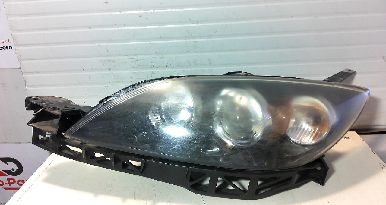 FARO ANTERIORE PER MAZDA 3 Berlina Serie (03>09)
