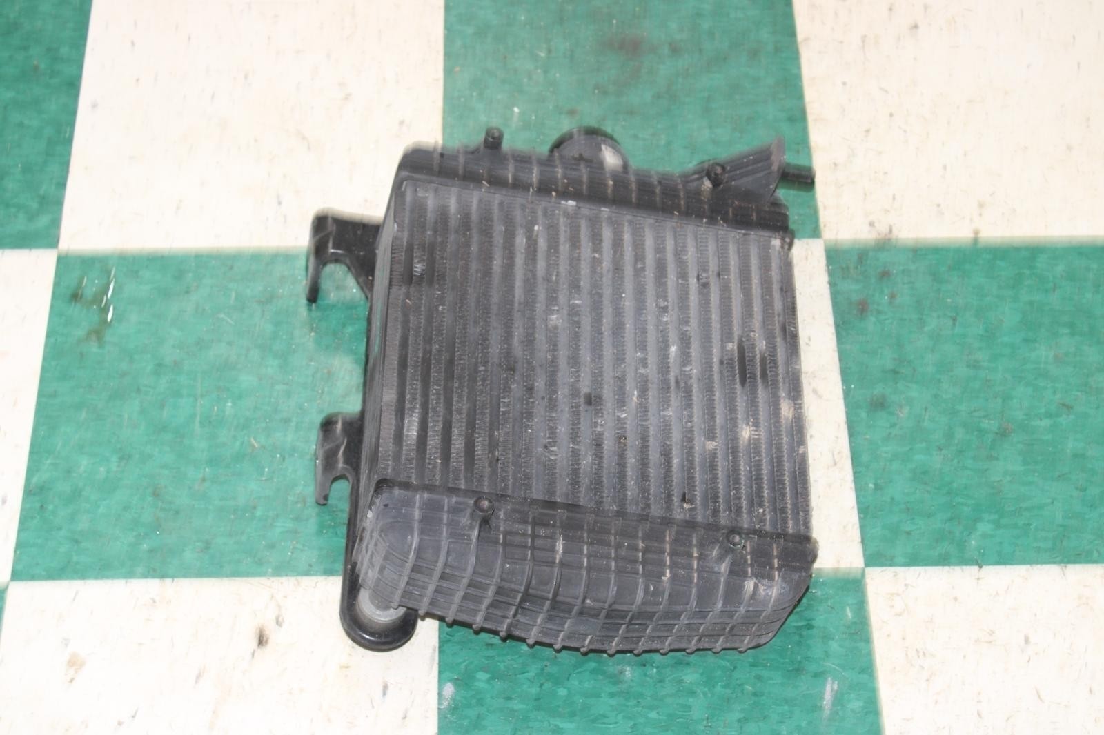 14-21 Ghibli 3.0L Motor Engine Passenger Right RH Intercooler Duct Factory OEM