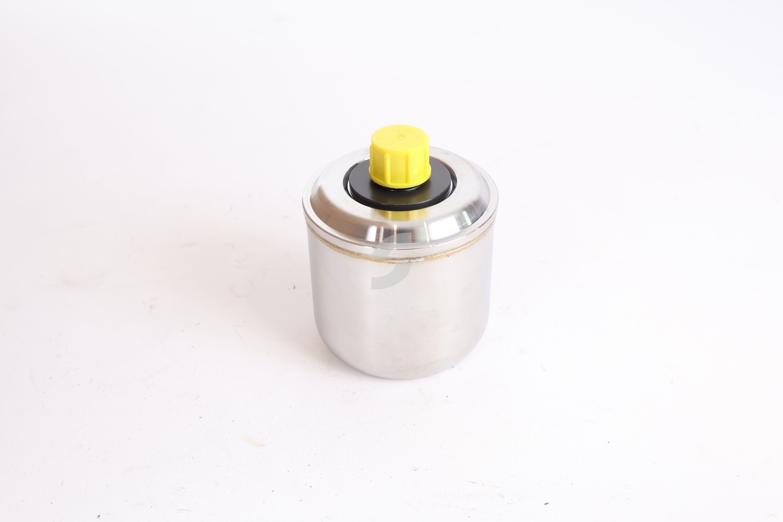 MCL-14BA322CP METAL BELLOW ACCUMULATOR  McLaren NEW