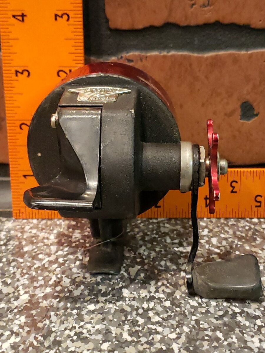 Awesome Vintage Abu Garcia Abu-Matic 170 Sweden Spin Cast Awesome Vintage Abu Garcia Abu-Matic 170 Sweden Spin Cast