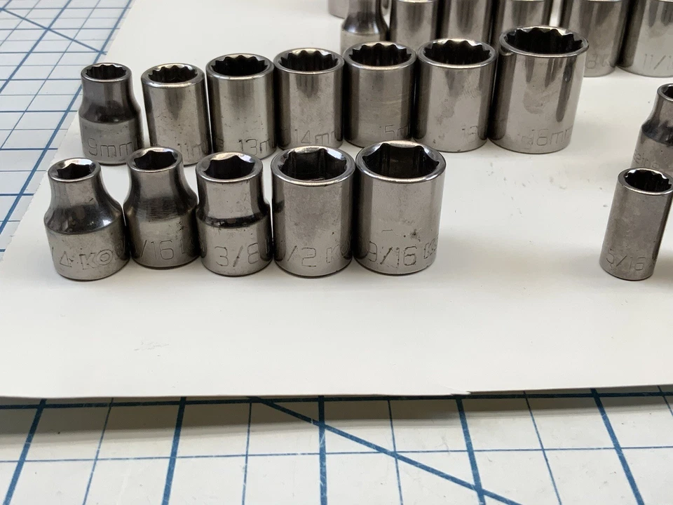 KOBALT Socket Lot, 36pc, 1/4, 3/8, 1/2 Drives, SAE/Metric - Image 2 of 4