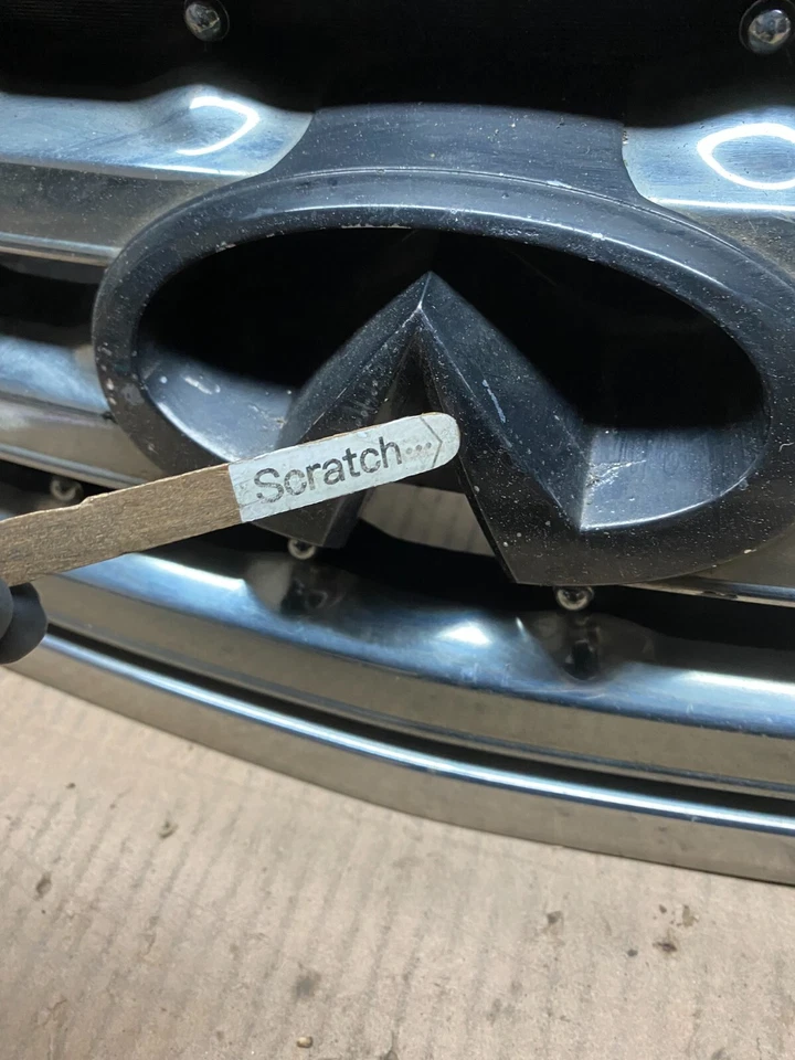 Parrilla de parachoques superior delantera Infiniti M35 2006 2007 62310-EG600 H6790 PS Foto 4 de 4