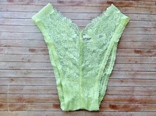 Nwt PINK Wink Victorias Secret V Front Brazilian Lace Panty M Lime Cream