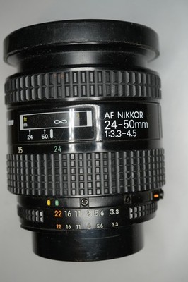 Nikon AF Nikkor 24-50