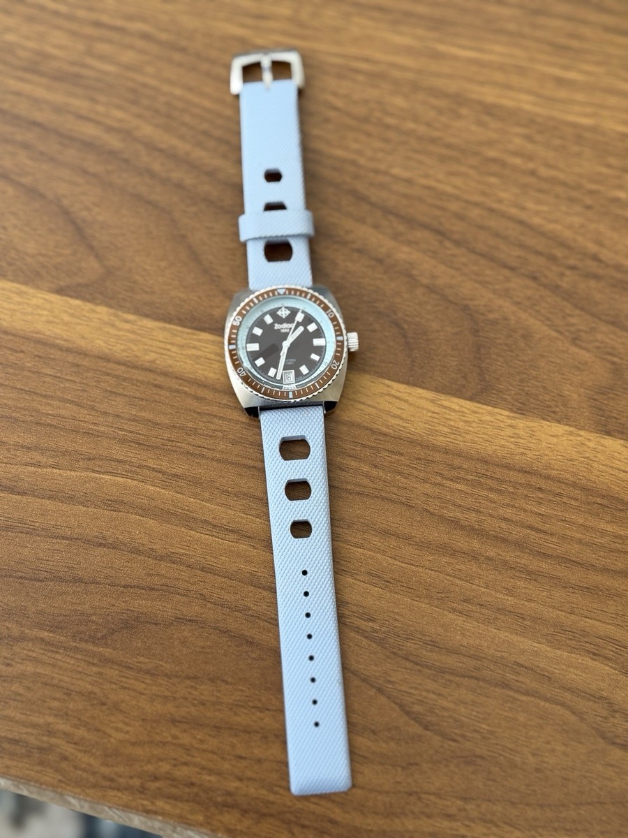 Zodiac Brown Dial Dive Watch with Light Blue Strap unisex | eBay display picture 3