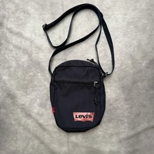 Borsa a tracolla Levi's Crossbody Bag nera logo Batwing borsa a tracolla unisex