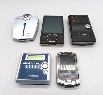 #SE4752# MP3 Player Microsoft Zune 80, LG MF-PD330, iAudio X5L, Muvo *Kult, RAR*