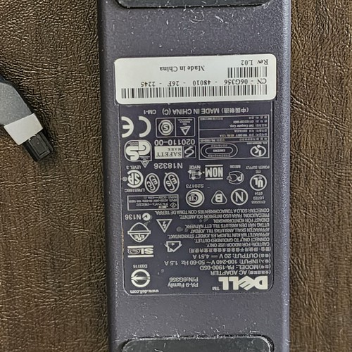 Vintage DELL INSPIRON 1100 PP07L w/Power Cord + PC Card 256MB Needs Updating - Picture 20 of 22