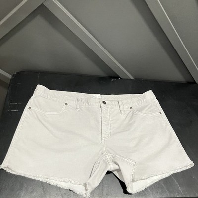 Carve Designs Shorts Womens 14 Beige Cut Off Denim Casual Mid Rise Frayed Hem
