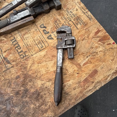 Vintage F E Wells & Son Pipe Wrench Number 14