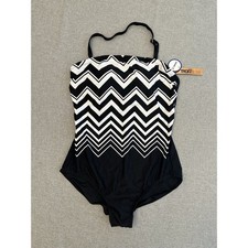 Swimsuits for All One Piece Swimsuit Women  s Size 16 Black White Chevron Pattern