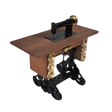 Concord Miniatures Treadle Sewing Machine 1:12 Vintage Dollhouse  Furniture