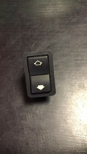 BMW 5 E39 2002 Fensterheberschalter elektrisch 8368974