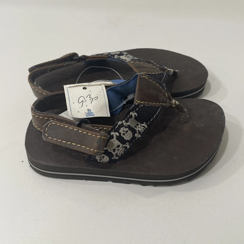 Chanclas con estampado de calavera BABY GAP correa para el talón MARRÓN nuevas con etiqueta stock antiguo Lil Rocker Foto 2 de 4