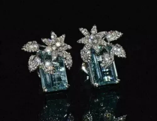 Pendientes de regalo de aguamarina de corte esmeralda de 2 quilates enchapados en oro blanco de 14 quilates Foto 4 de 4