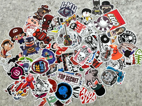 Large Sticker Lot - 100+ stickers (Lego/Comic Characters/Art/other art, NEW! - Afbeelding 1 van 1