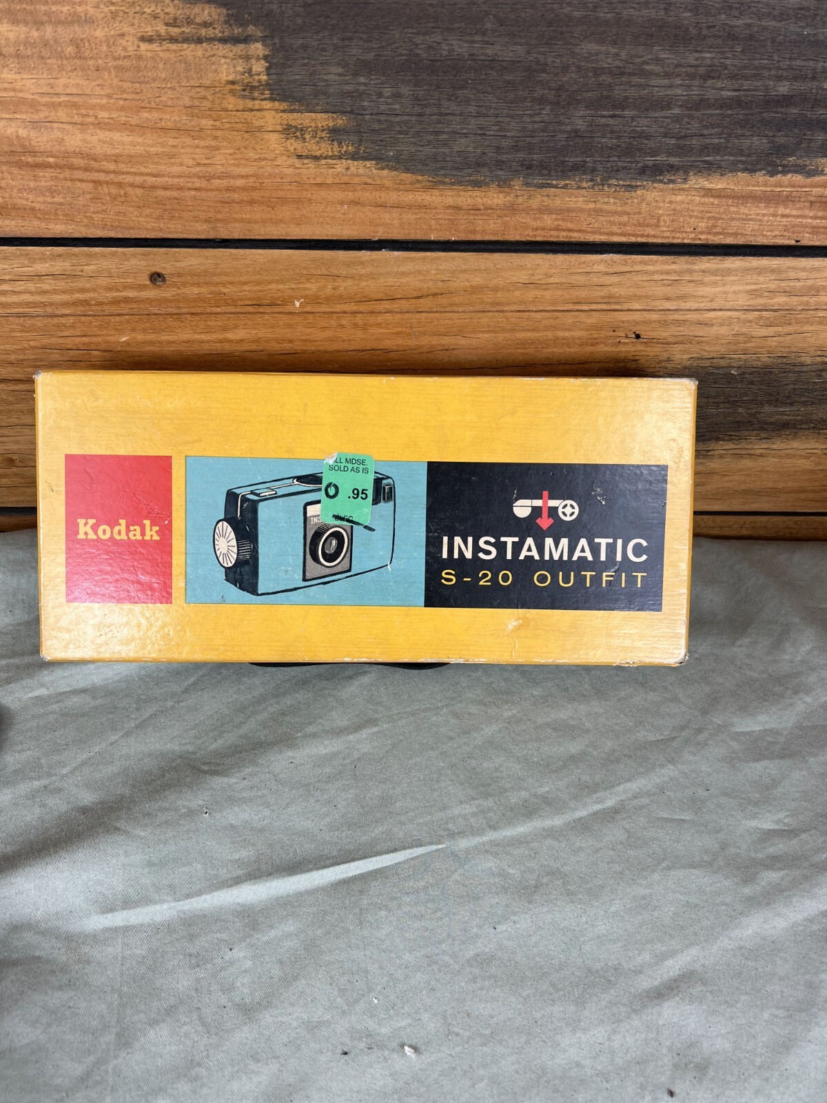 Vintage Kodak Instamatic S20 Outfit Automatic Electric Eye Exposure